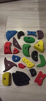 Lezecké chyty 20ks-nove - 2