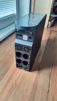 Záložní zdroj APC Back-UPS Pro Herní, 2200 VA, 1320 W - 2