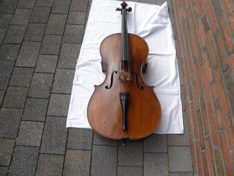 Violoncello s notou Antonius Stradiuarius - 2
