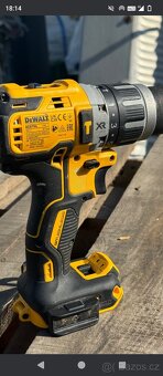 Aku vrtačka DeWALT - 2