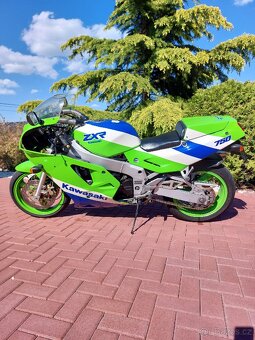 Kawasaki ZXR 750 H1 - 2