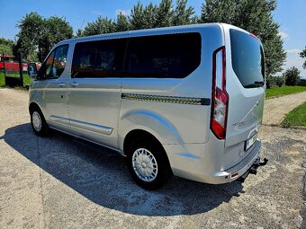 Ford Tourneo Custom 2,2tdci 114kw Titanium 8.míst model 2016 - 2