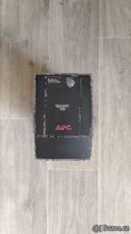 Záložní zdroj APC BX650LI - 2