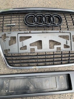 Maska grill Audi A6 4F C6 - 2