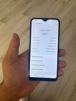Samsung A20e - 2