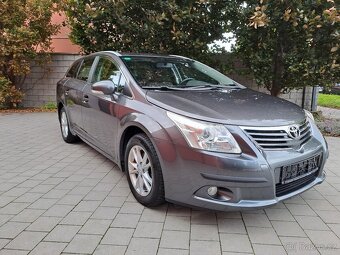 Toyota Avensis 1.8 VVTI Velmi pěkný - 2
