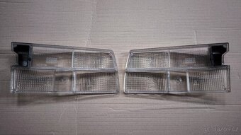 Čiré kryty zadních světel Škoda 120-130 - 2