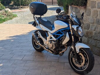 Suzuki SFV 650 Gladius 2009 - 2