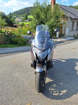 Honda INTEGRA 750D - 2
