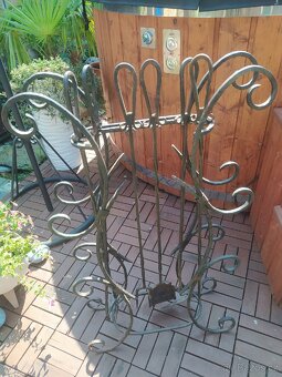 VELKÉ KRBOVÉ KOVANÉ NARADI - 2