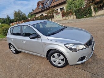 Kia Ceed 1.4 benzin - face lift - - 2