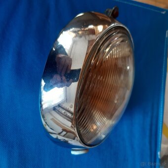 JAWA KÝVAČKS PREDNÍ SVĚTLO - 2