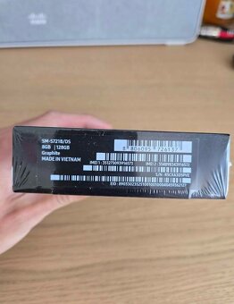 Samsung Galaxy S24 FE 8GB/128GB - 2