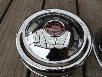 Jawa Speciál kryty zapalování, setrvačníku, smaltované znaky - 2