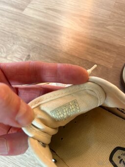 KEEN tenisky vel. 40 - 2