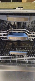 Vestavná myčka Bosch - 2