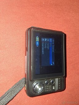 Digitál lepší 18 MEGA PIXELS - 2