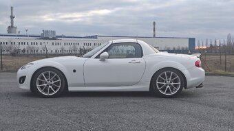 Mazda MX-5 NC 2011 2.0 PRHT - 2