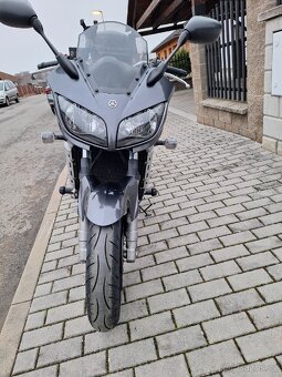 Yamaha fazer 1000 - 2