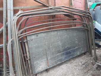 V3S Oblouky na plachtu - 2