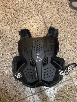 Leatt chest protector 3.5 - 2