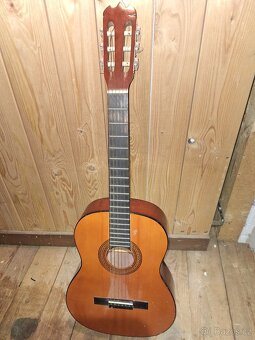 Prodám klasickou kytaru - 2