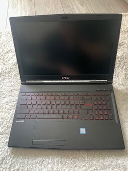 Herní notebook MSI, top stav - 2