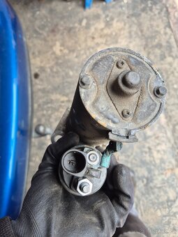 Startér Touran 1.9 TDI 77kw - 2