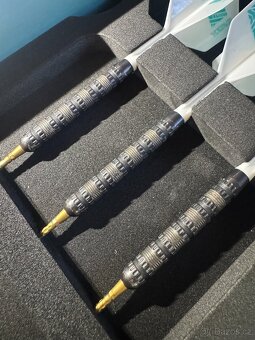 Rob Cross 95k 23g - šipky steel - 2