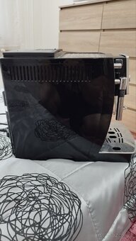 Kávovar DeLonghi - 2