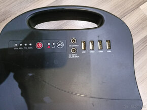 Power banka se zásuvkou 230V - 2