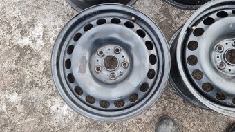 Plechové originální disky 5x112 R16 ET 41 na Audi, Škoda, VW - 2