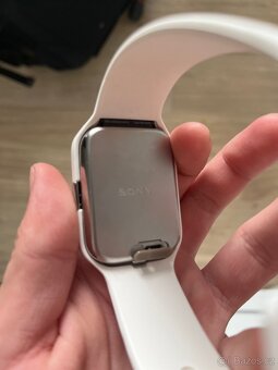 Sony smart watch 3 SWR50 - 2
