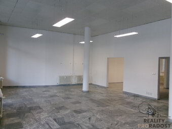 Pronájem obchodu 111m2 Brno Lidická ul. - 2