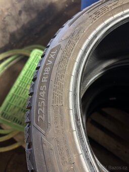 Prodám zimní pneumatiky Barum Polaris 5 – 225/45 R18 95V XL - 2
