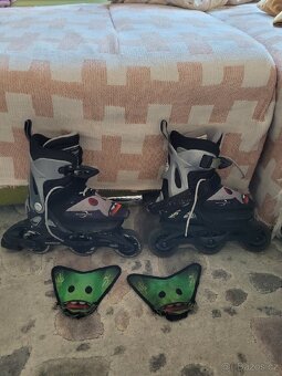 Koleckove brusle rostouci 28-32 - 2