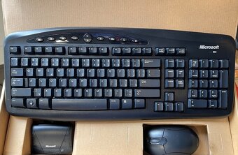 Prodám set Microsoft klávesnice a myš - 2
