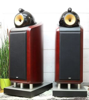 B&W Bowers & Wilkins 800 Nautilus ( Price : 4000 EUR ) - 2