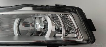 Škoda Rapid přední mlhovky LED - 2