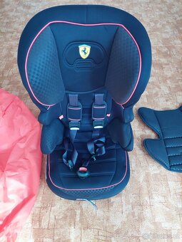 Autosedačka Ferrari - 2