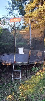 Trampolína Marimex Comfort 366 cm + ochranná síť + schůdky - 2