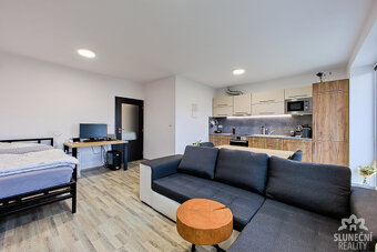 Pronájem bytu 1+kk, 41 m², Uherské Hradiště - Hrušková - 2