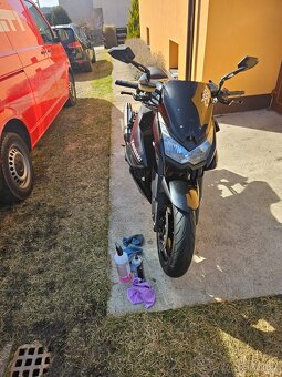 Kawasaki z1000 2011 - 2