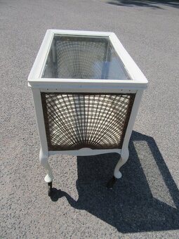 Nabízím starožitny designový servírovací stolek . Jen co je - 2