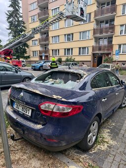 Prodám jako celek Renault Fluence 1.6i 2010 - 2