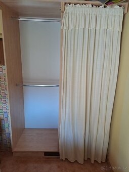 Prodám skříň z lamina - 2