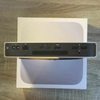 Mac mini 2020 (M1) – 16GB RAM / 256GB SSD – krásný stav - 2
