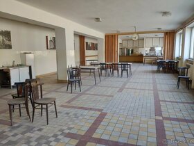 Retro stoly do jídelny - 2