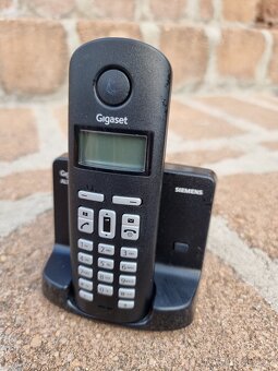 Retro telefonní aparát přenosný - 2