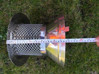 Komínová nerezová stříška s lapačem jisker - 2